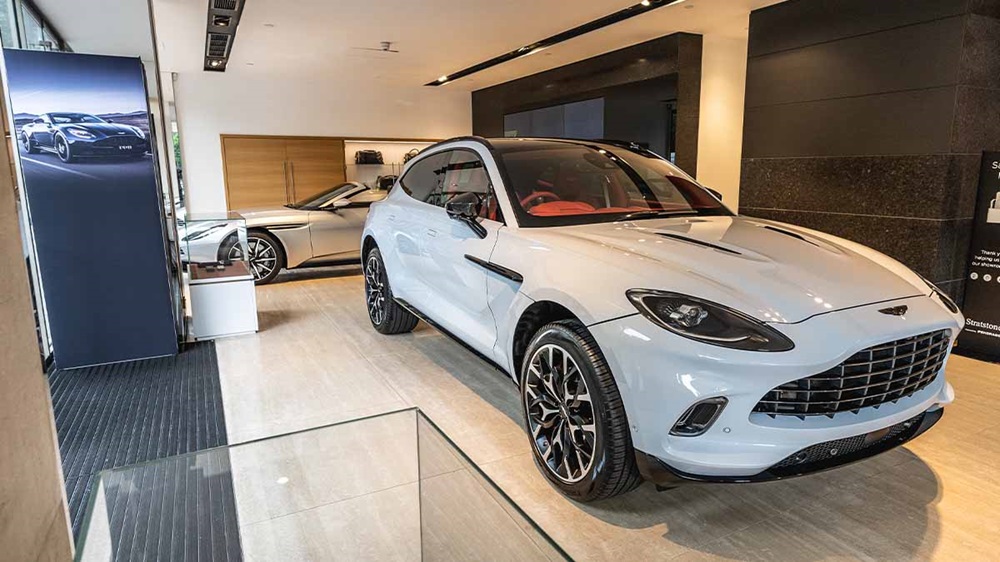 Aston Martin Mayfair showroom