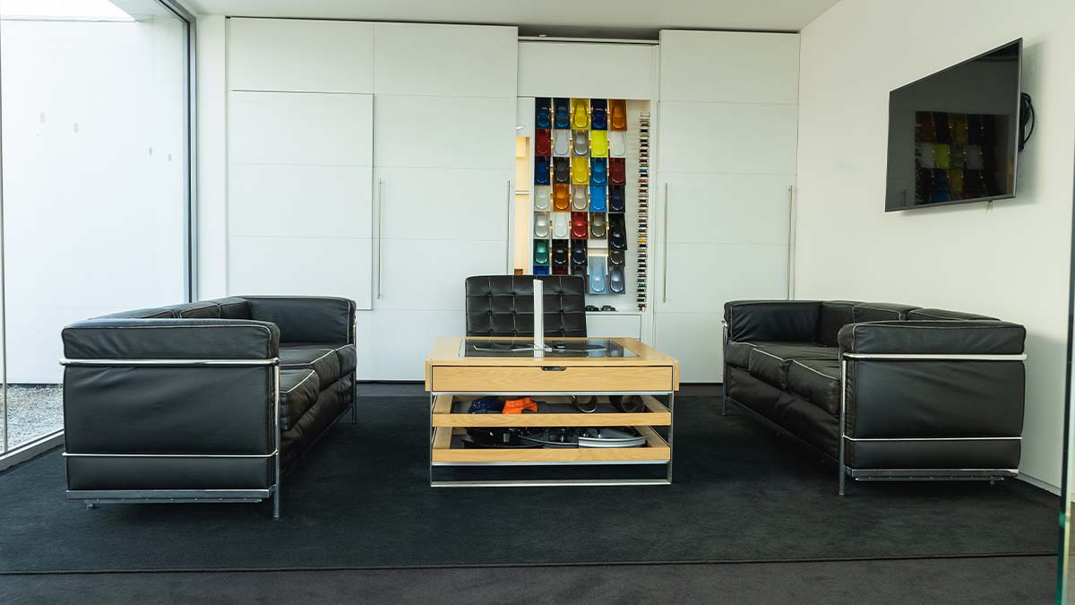 Aston Martin Western Avenue waiting area