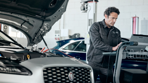 Jaguar Servicing