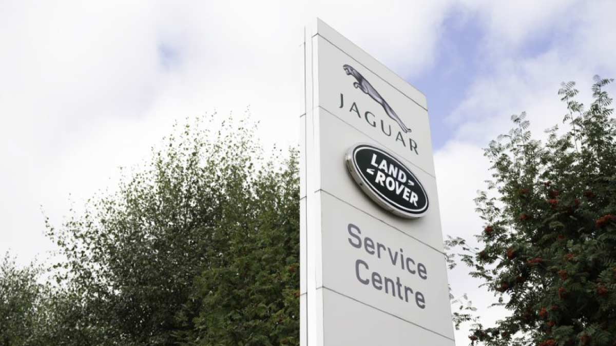 Jaguar Nottingham signage