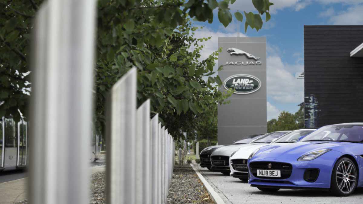 Cars outside the Jaguar Nottingham dealership