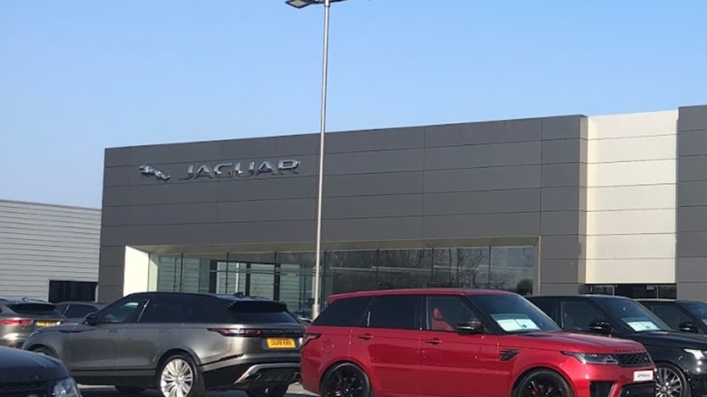 Stratstone Jaguar Reading Dealership