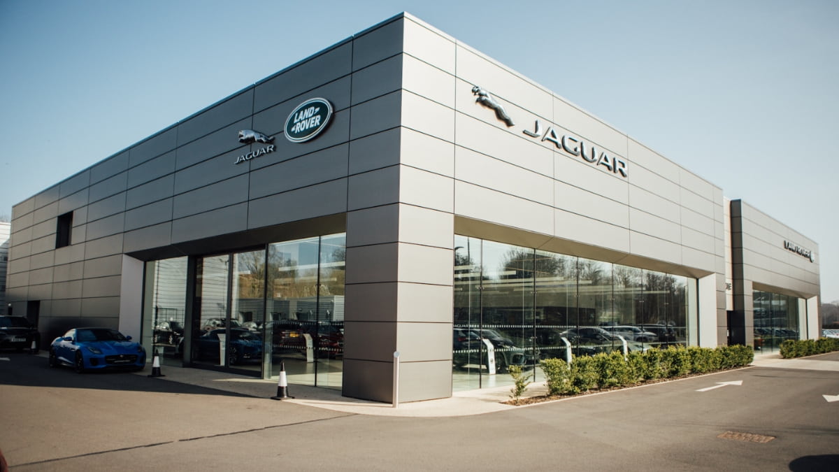 Stratstone Jaguar Tonbridge Dealership