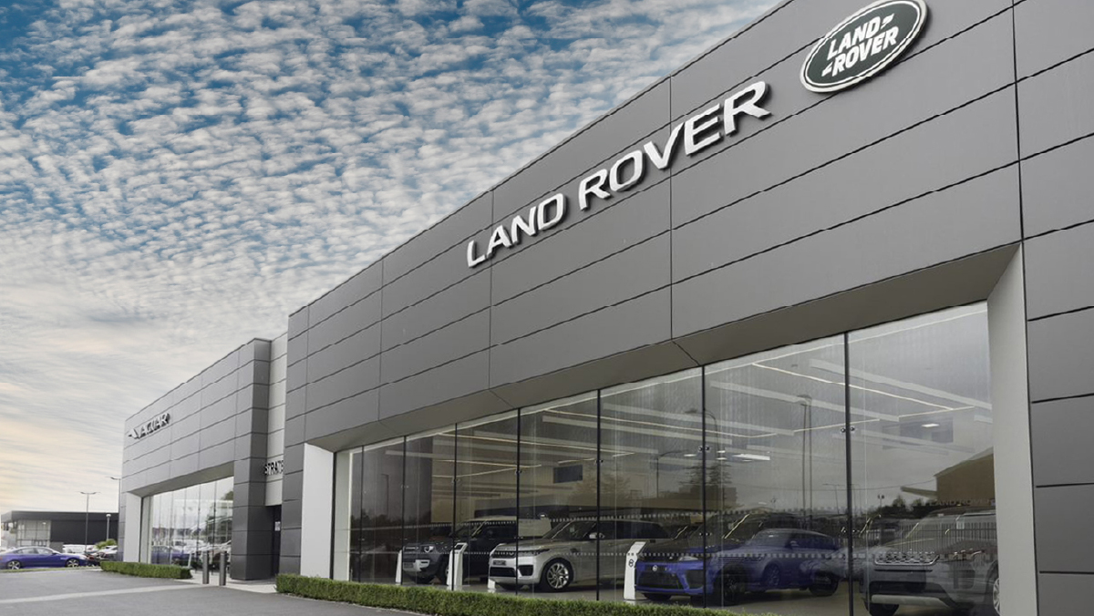 Side view of the Land Rover Cardiff dealership