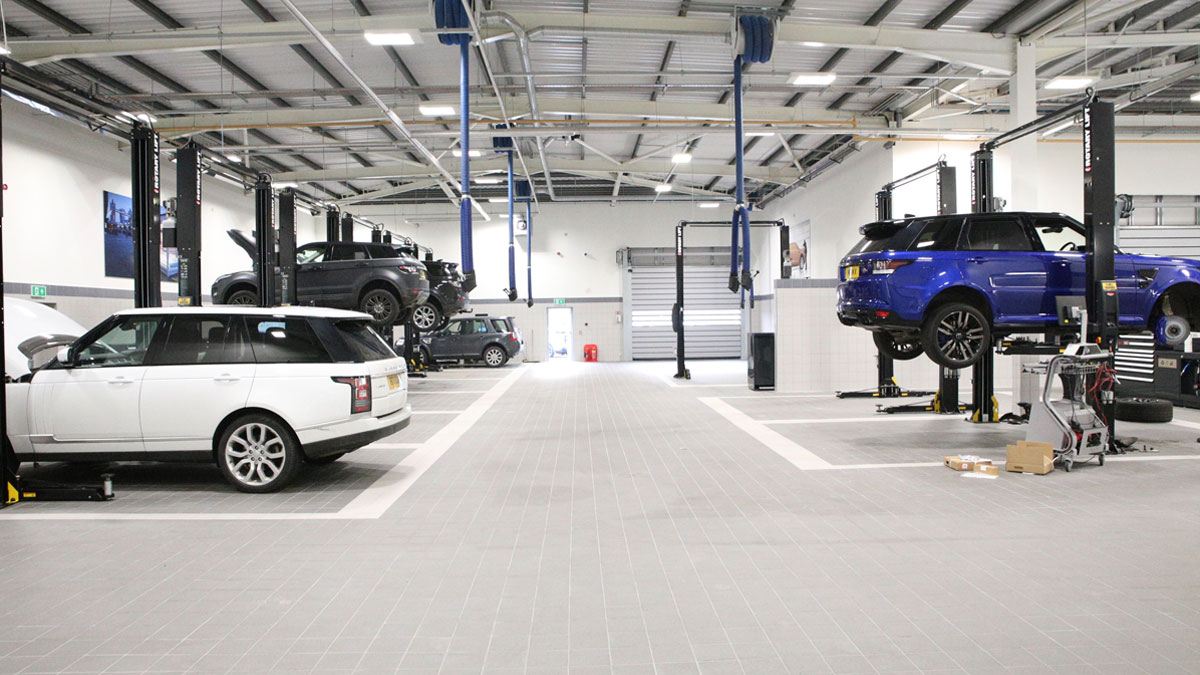 Jaguar Land Rover servicing.