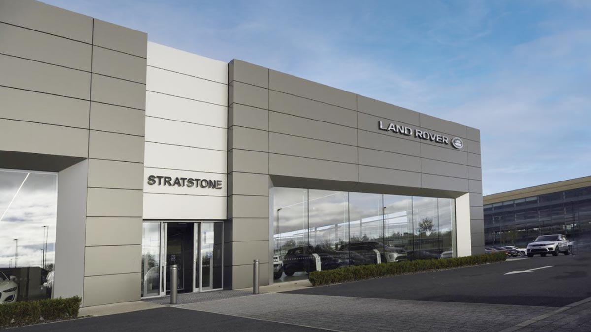 Side view of the exterior of the Land Rover Newcastle dealership