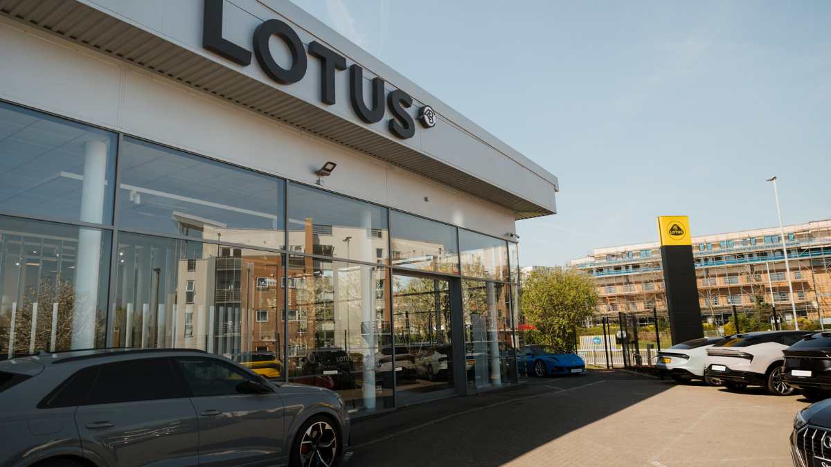 Lotus Berkshire Dealership Exterior