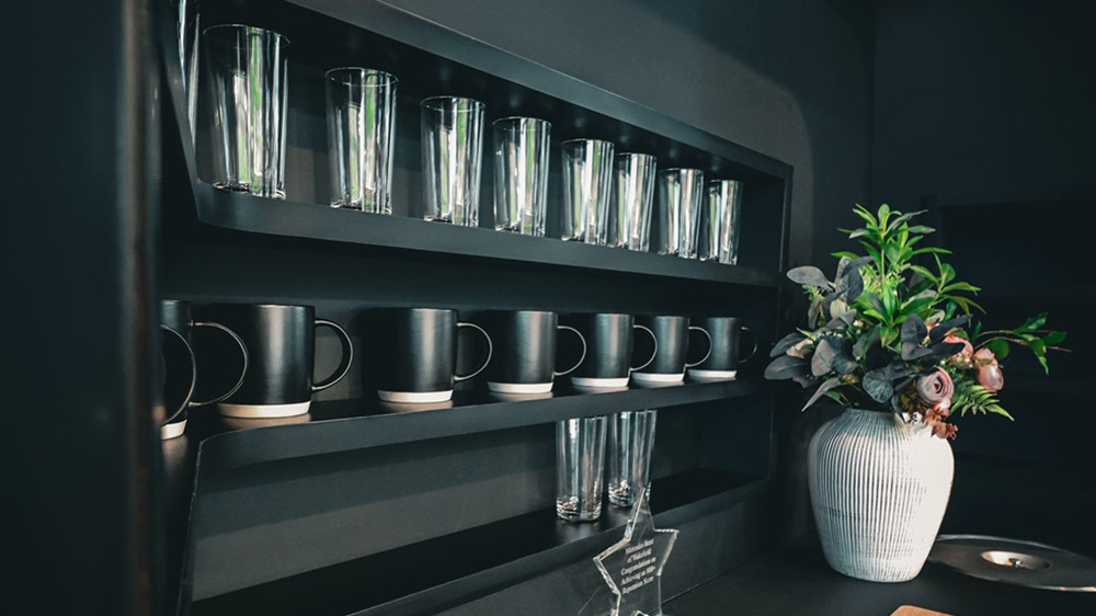 Mercedes-Benz Wakefield coffee area