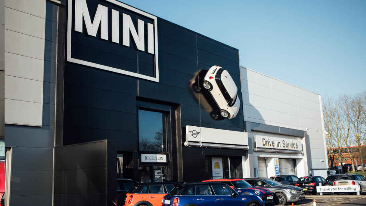 Stratstone MINI Milton Keynes