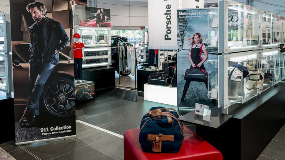 Porsche Wolves Merch