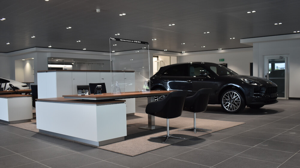 Porsche Centre Stockport Service Desk