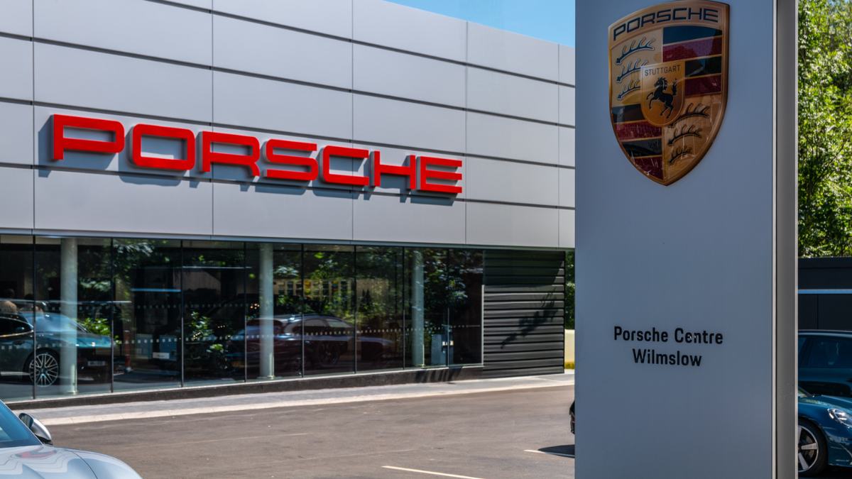 Porsche Wilmslow Dealership Signage