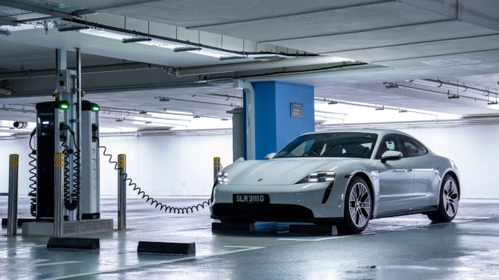 Porsche Taycan Charging