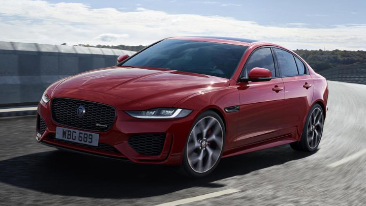 Jaguar XE