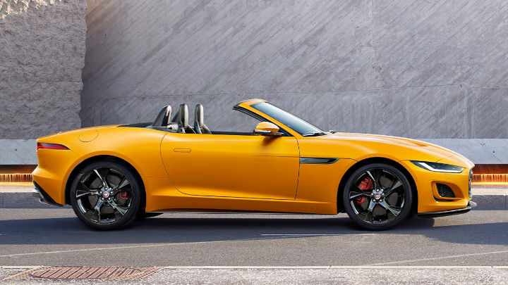 Nearly-New Jaguar F-TYPE Convertible