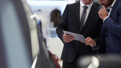 Land Rover Commercial Salesperson