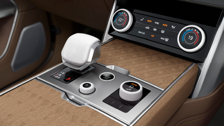 Range Rover SV centre console showing luxury controls and climate settings