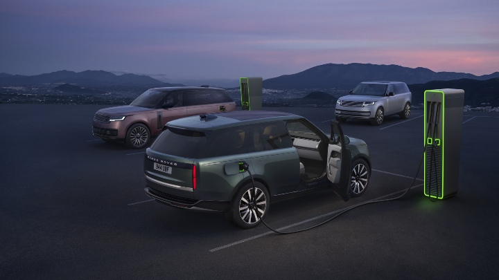 Range Rover Electric charging