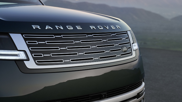 Range Rover Electric grill close up