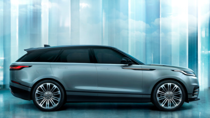 Range Rover Velar Side