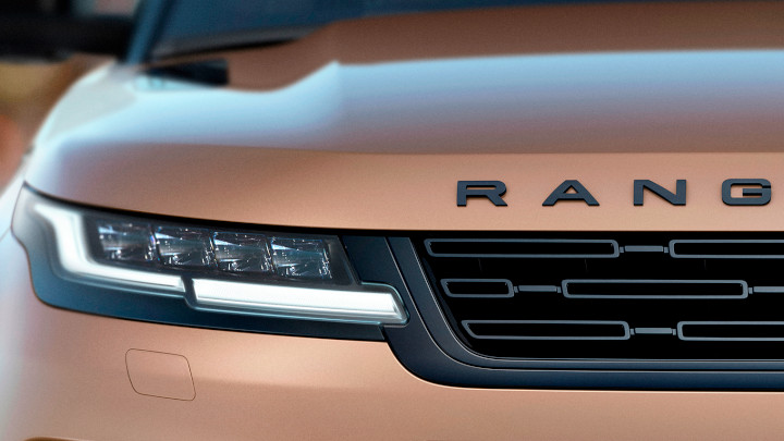 Range Rover Evoque Front Grille