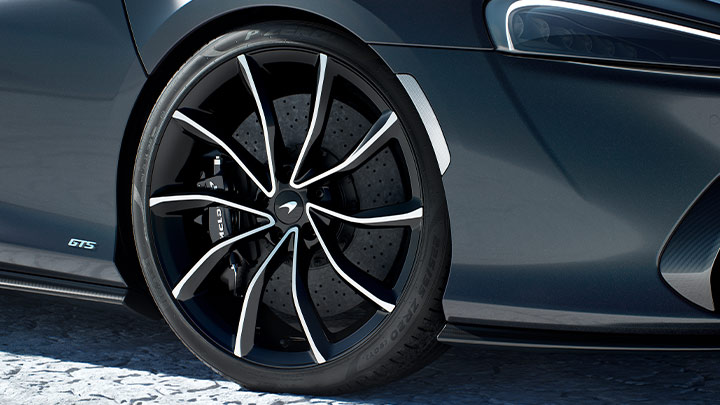 McLaren GTS Wheel