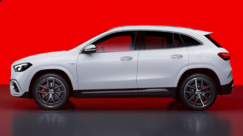 Mercedes-AMG GLA Side