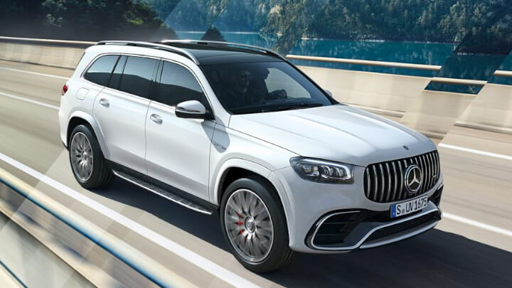 Mercedes-AMG GLS Exterior Driving Large
