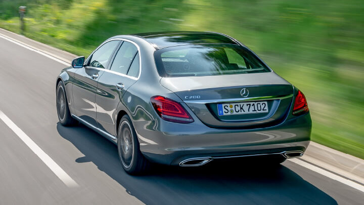 Mercedes-Benz C-Class Driving