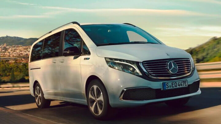 Mercedes-Benz EQV Driving