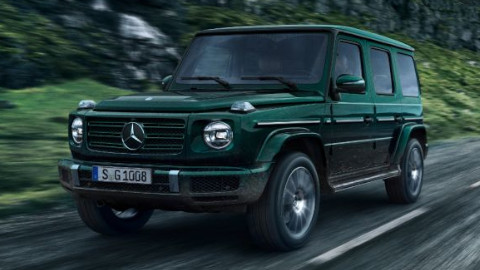 Mercedes-Benz G-Class Driving