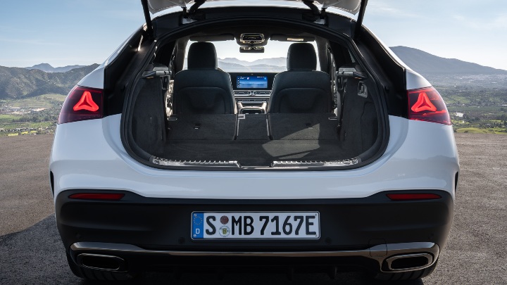 Mercedes-Benz GLE Coupe white rear boot open