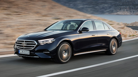 Mercedes-Benz E-Class Driving