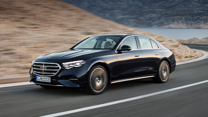 Mercedes-Benz E-Class Driving