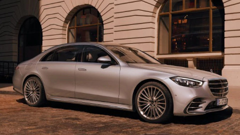 Mercedes-Benz S-Class Saloon Front