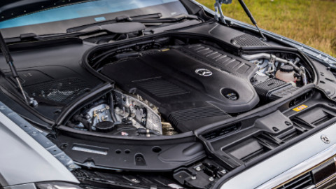 Mercedes-Benz S-Class Bonnet Open