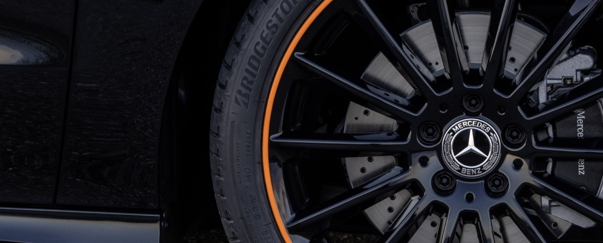 Black Mercedes-Benz E-Class Alloy Wheel