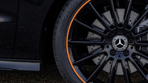 Black Mercedes-Benz E-Class Alloy Wheel