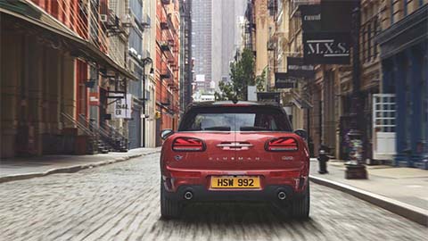 mini clubman, rear shot