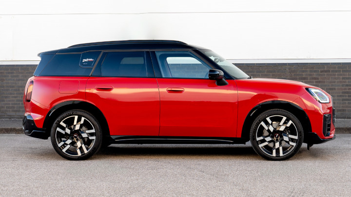 MINI Countryman Side Prole Static