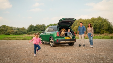 Green MINI Countryman Exterior Rear with Family