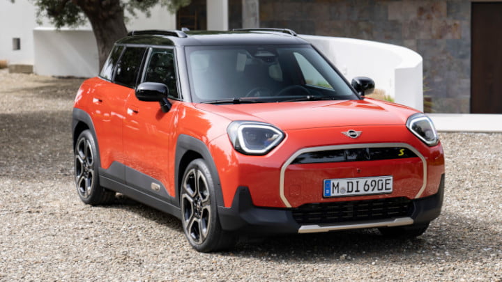 MINI Aceman Front Angle Alternate
