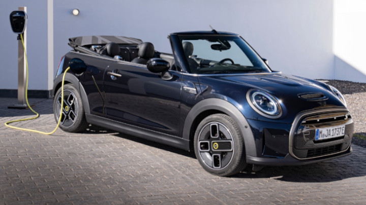 MINI Electric Convertible