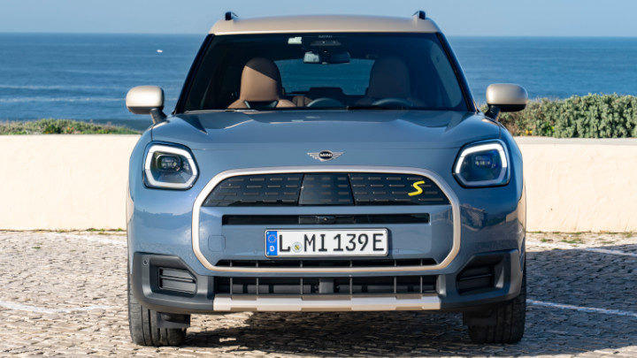 MINI Countryman Electric Front