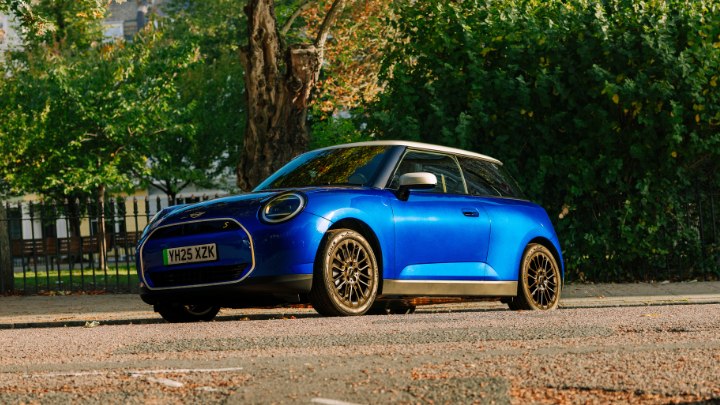 Blue Mini Cooper 