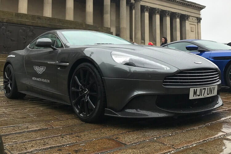 aston martin vanquish s