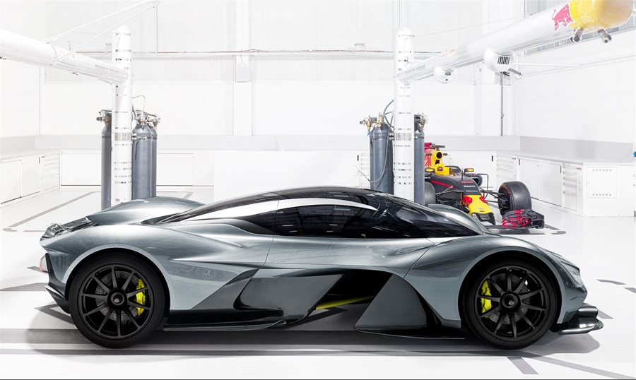 aston martin valkyrie