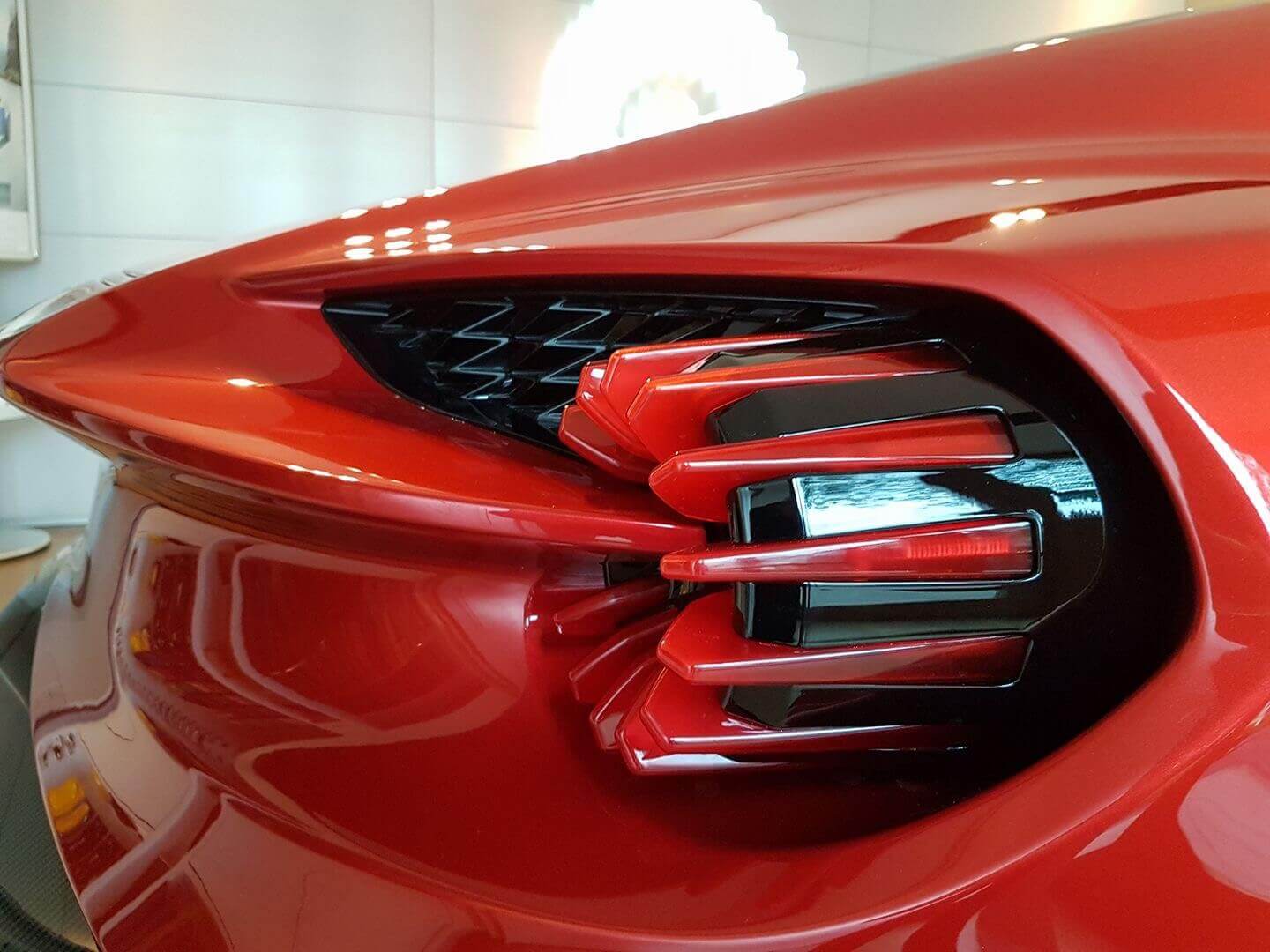 aston martin vanquish zagato