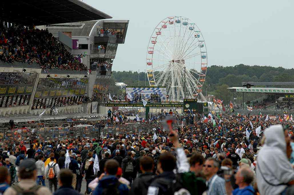 stratstone club le mans experience