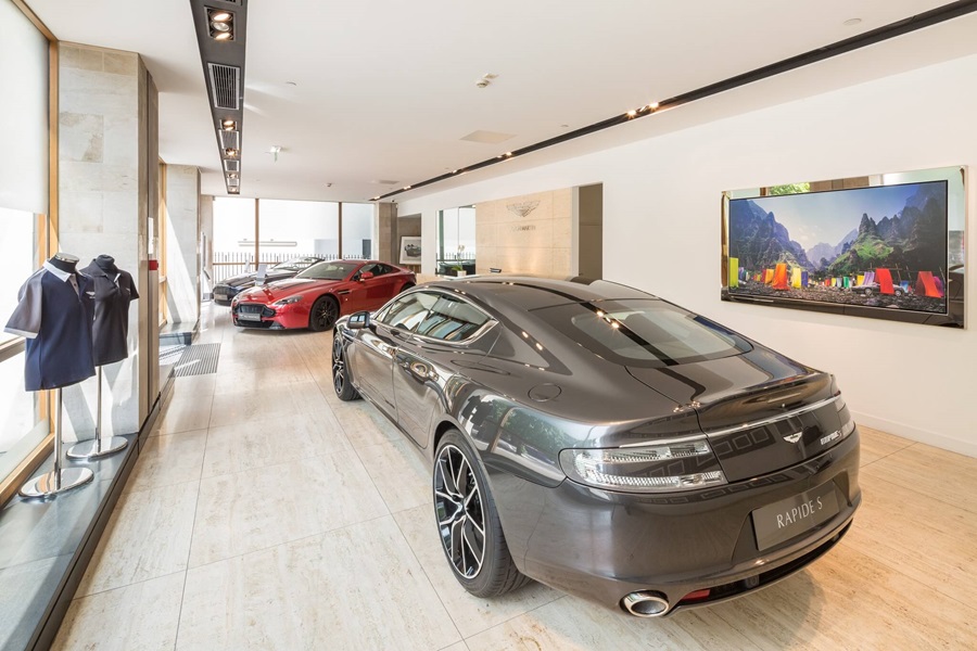 stratstone of mayfair aston martin